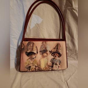 Novelty bag, girls in salon, plaid inside. "Girls day out"